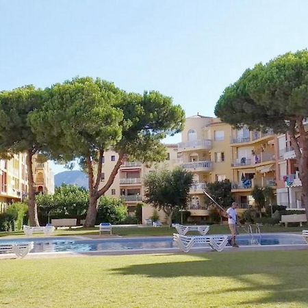 엠푸리아브라바 Apartamento Renovado, Luminoso, A 300M De La Playa 아파트 외부 사진